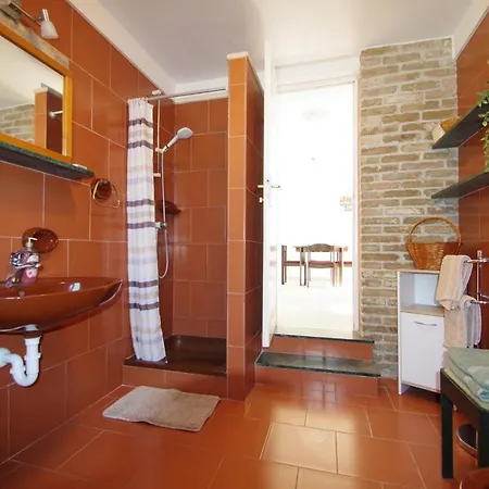 Apartman Eric *